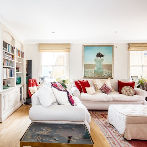 Get cosy in the light-filled living area after a long day on your feet