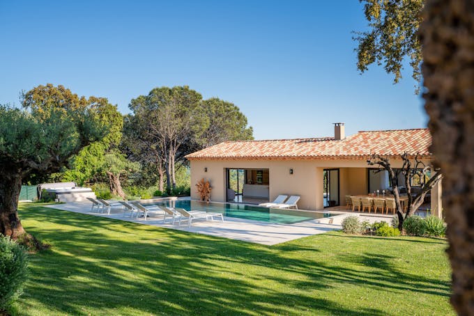 Grimaud Vista