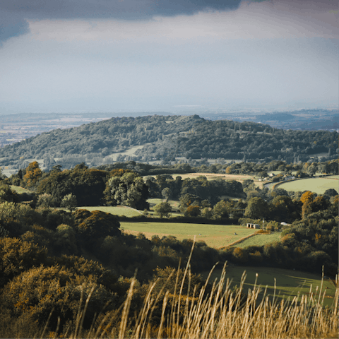 Put on your hiking boots and explore the beautiful Cotswolds