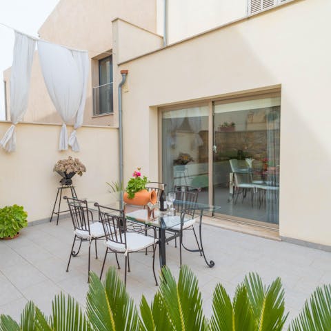 Guests said hosts of this apartment are friendly and helpful, and will go out of their way to make your stay comfortable.