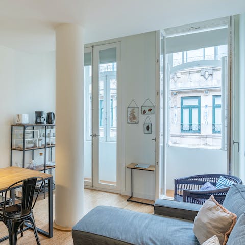 Open up the Juliet balcony doors and soak up the ambience of the city