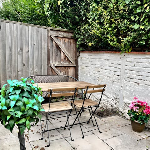 Spend balmy nights dining alfresco in the private patio