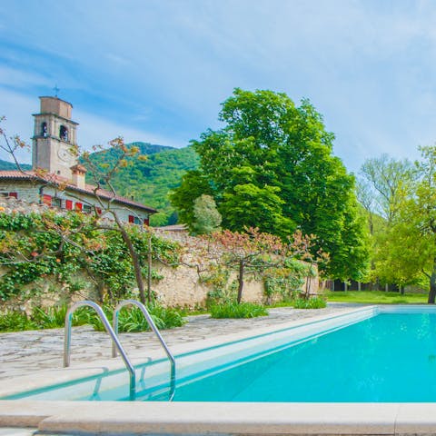 Take a dip in the 18m swimming pool surrounded by gorgeous scenery