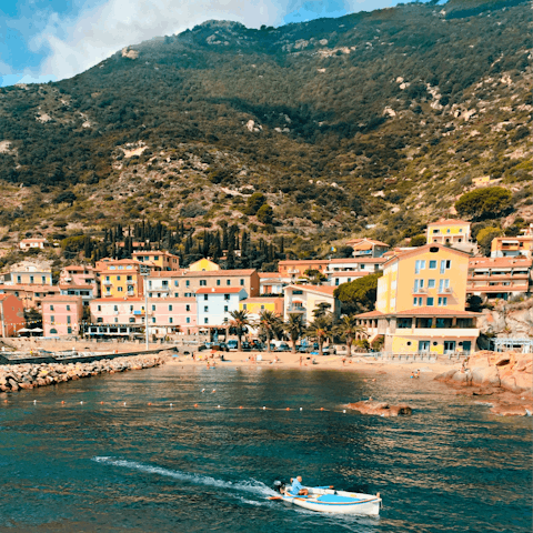 Speak to your host to arrange a boat trip to Giglio Island