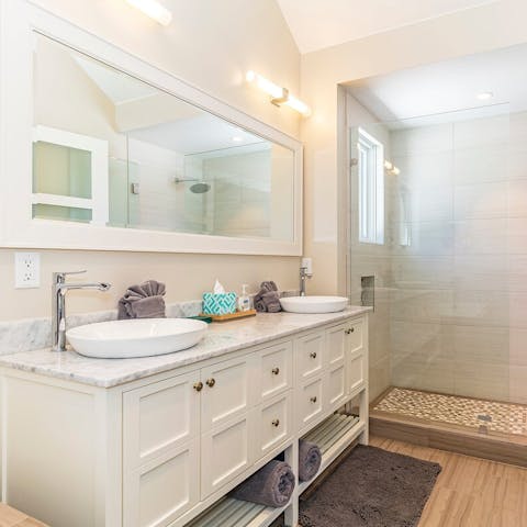 Appreciate the double vanity sink in the bathroom