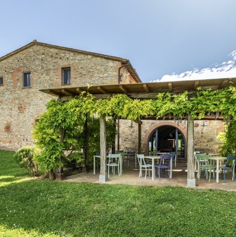 Gather everyone together for a lively barbecue on the terrace