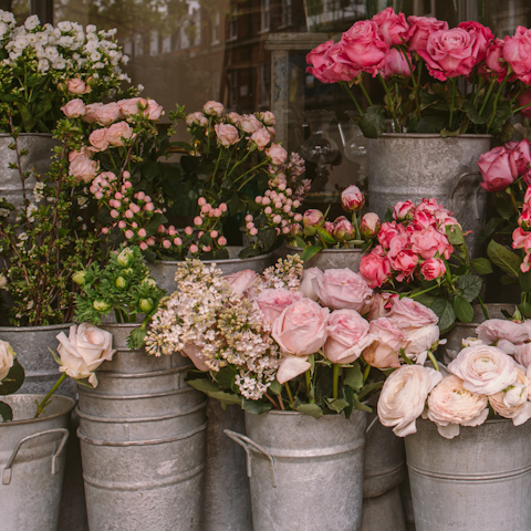 Let your host arrange a floristry workshop for you
