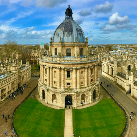 Head forty minutes east to the stunning city of Oxford