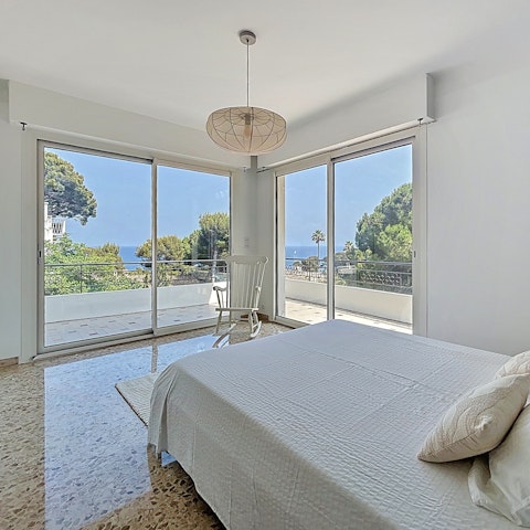 Wake up to sea views each morning