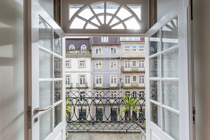 Rio Torrent, Ribeira, Porto | Plum Guide