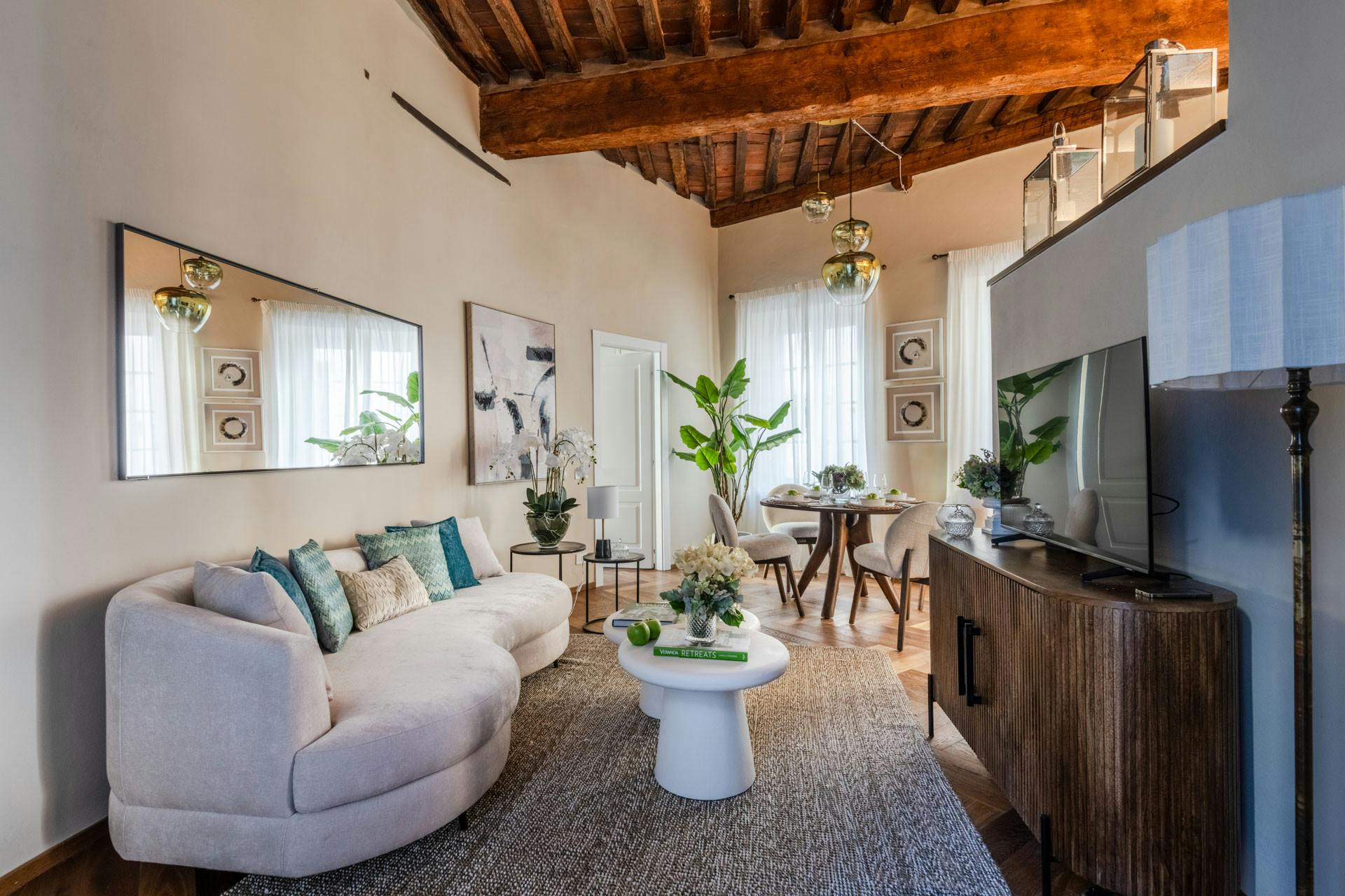 Piazza Living
