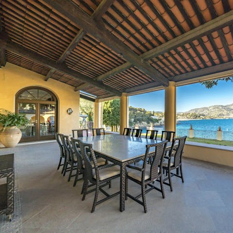 Enjoy group meals under the pergola