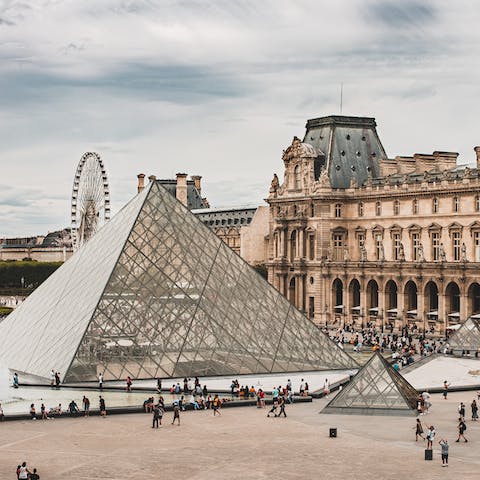 Stay in the heart of Paris, just a short stroll from the Jardin des Tuileries and the Louvre