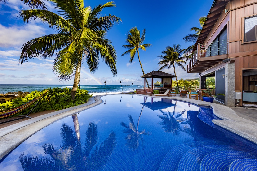 Where the Pool Meets Pacific