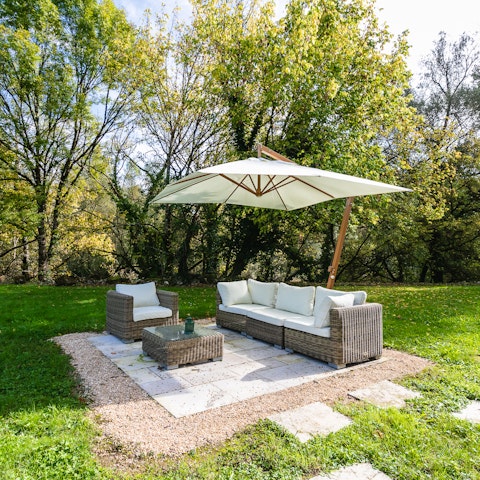 Kick off the evening with blue cheese and a glass of walnut liqueur in the garden