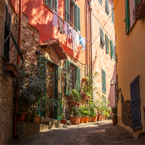 Head into the spa town of Montecatini, fifteen minutes by car