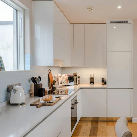 Dine out in London's eateries or cook for yourself