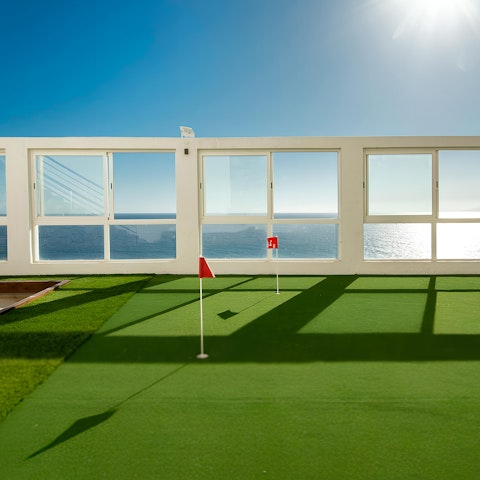Head down to the private putting green for a quiet afternoon