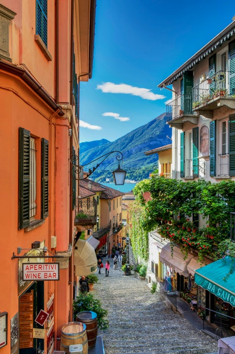 Stroll around the heart of Bellagio, right on your doorstep
