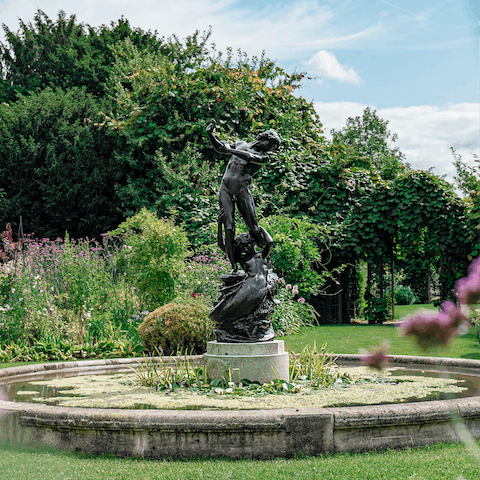 Wander just one minute to Regent's Park and explore its vast, green space