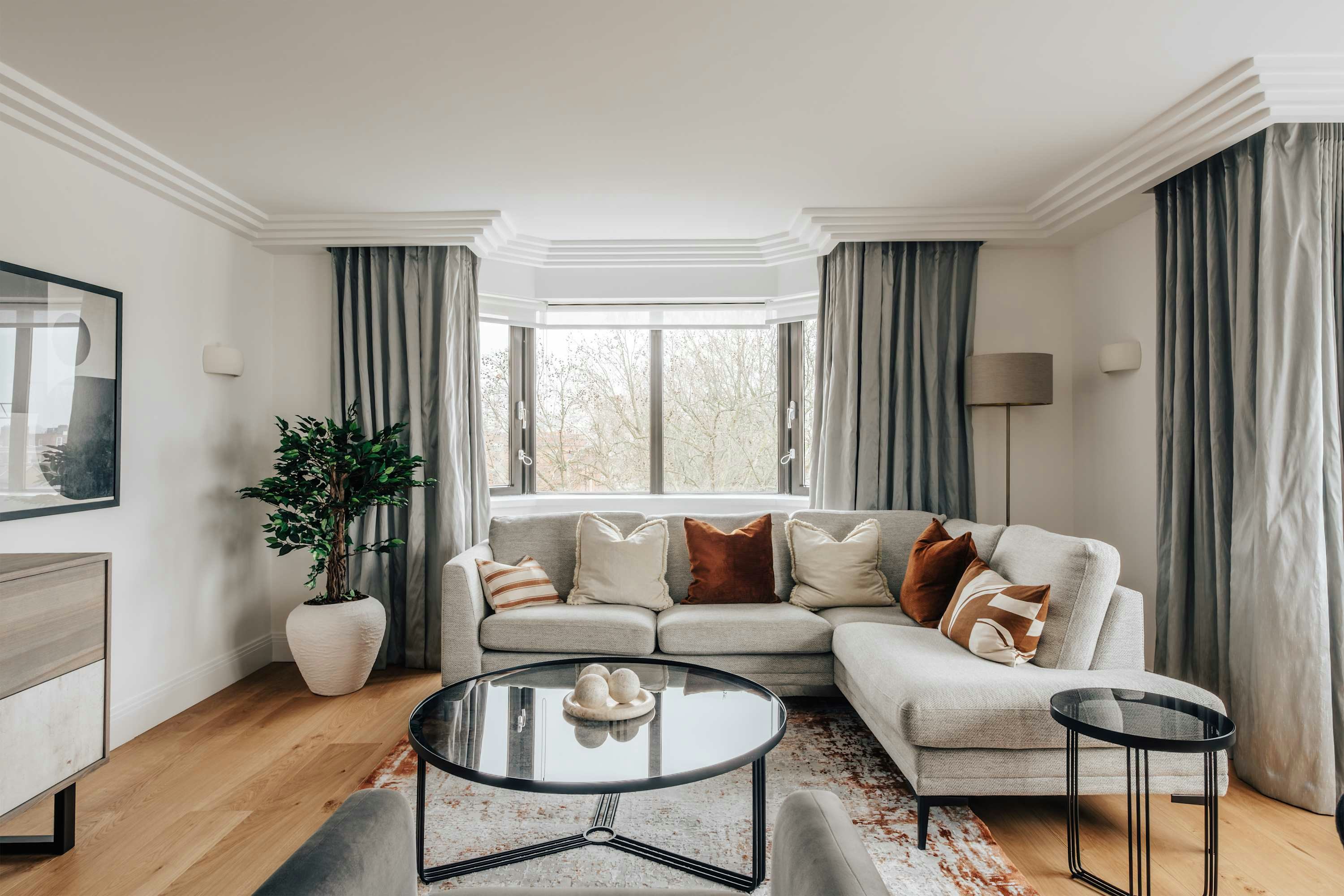 Lady of Belgravia