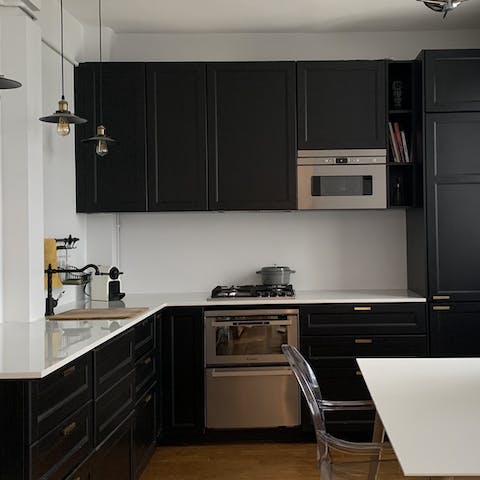 Prepare an espresso and your morning croissants in the well-appointed kitchen