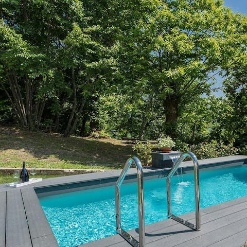 Unwind and keep cool in the outdoor pool