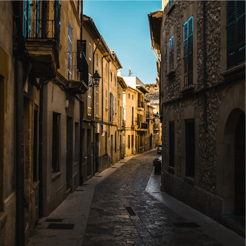 Discover the Old Town of Pollença, just a two-minute walk away