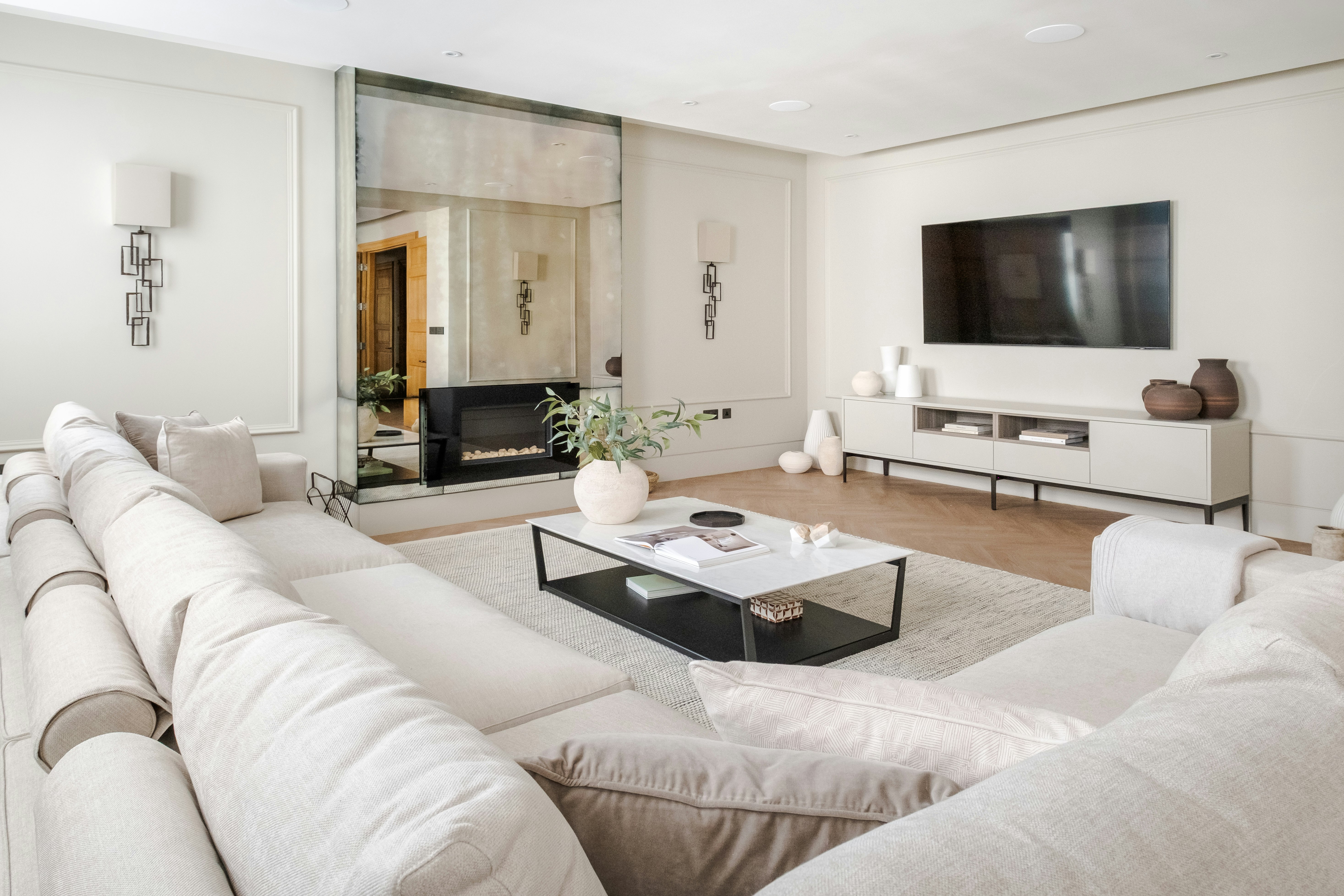 The Mayfair Set