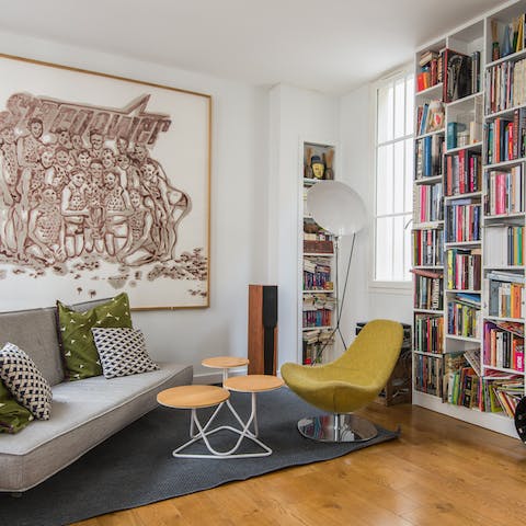 Pick a book and relax in the living room
