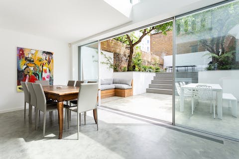 Let the sunshine in as you come together for lazy breakfasts