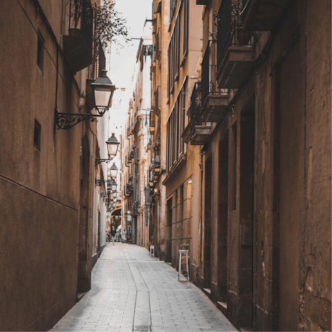 Stay just a short walk from the Gothic Quarter