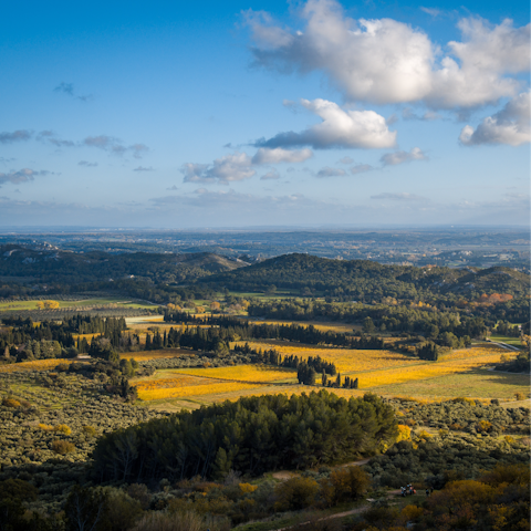 Visit one of the prettiest villages in France – Les Baux-de-Provence is 2 kilometres away