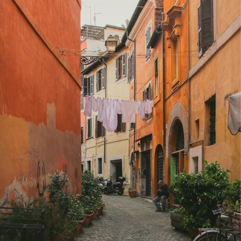 Wind your way through the historic streets of Trastevere