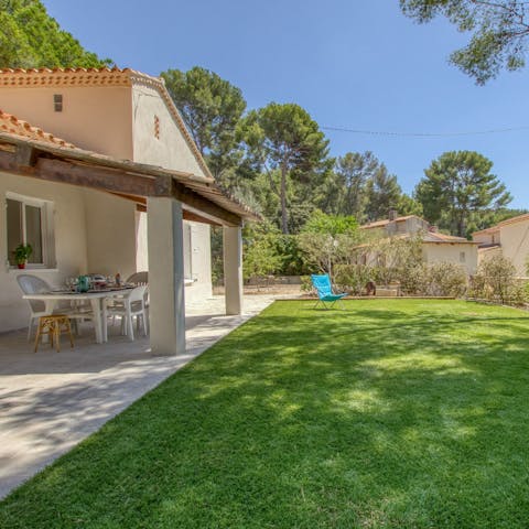 Dine alfresco while the kids play in the garden