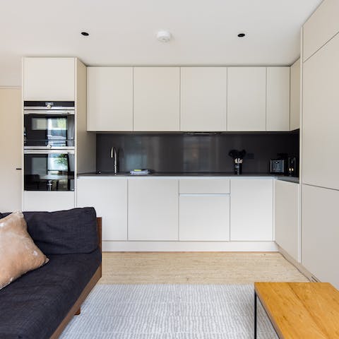 Create culinary magic in the clutter-free minimalist kitchen