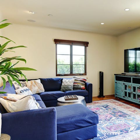 Snuggle up and watch your favourite shows after a day in Santa Barbara