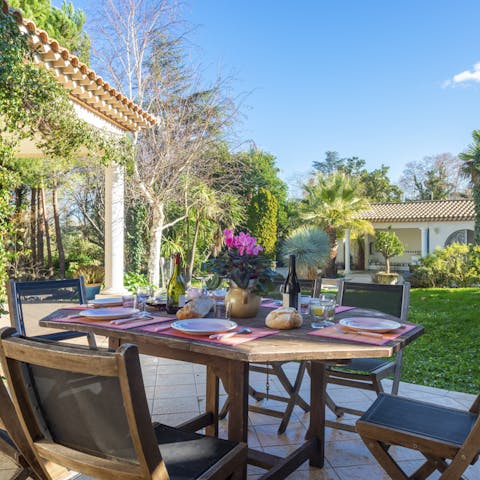 Enjoy a wine tasting at home (the villa is in Languedoc after all!)