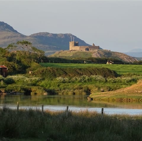 Explore the beaches, hills, and historical sights of Llyn Peninsula – you're a short drive from Criccieth Castle