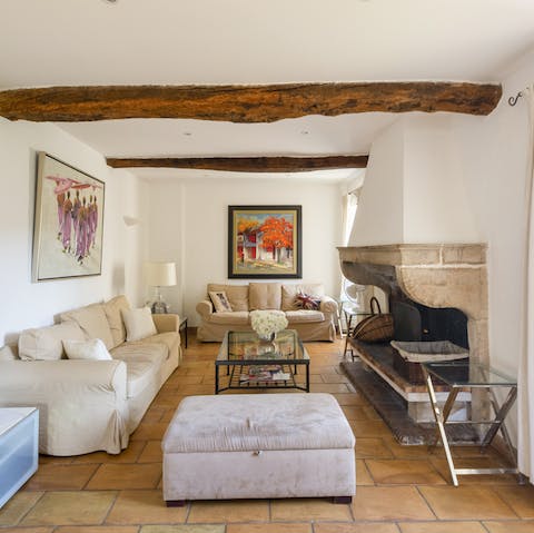 Find a wonderful sense of warmth and comfort in the cosy living room