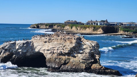 Explore the stunning Santa Cruz County coastline's dramatic Pacific vistas