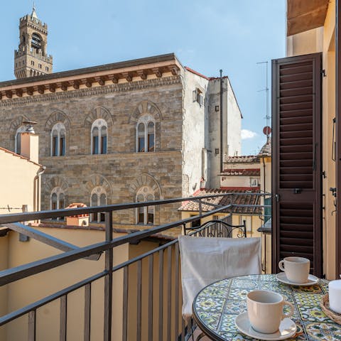 Enjoy views of the Palazzo Vecchio from the balcony