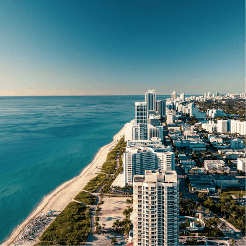 Reach the heart of Miami in ten minutes by car