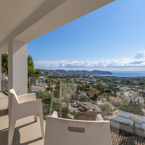 Start the day by stepping onto the balcony to admire the ocean views