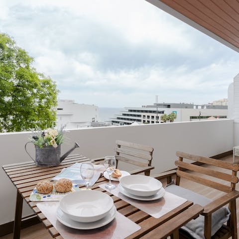 Enjoy an alfresco breakfast overlooking the ocean