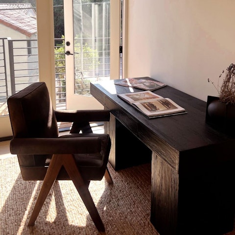 Feel inspired while catching up on work in the home office