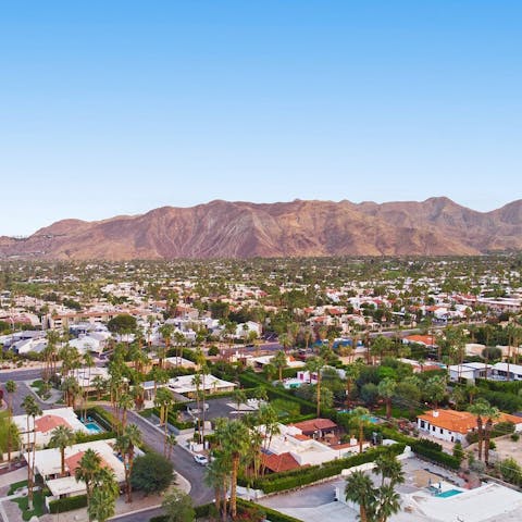 Stay in fabulous Palm Springs, with the mountains as your backdrop