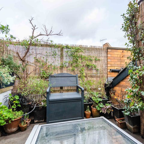 Catch the morning sun on your private roof terrace