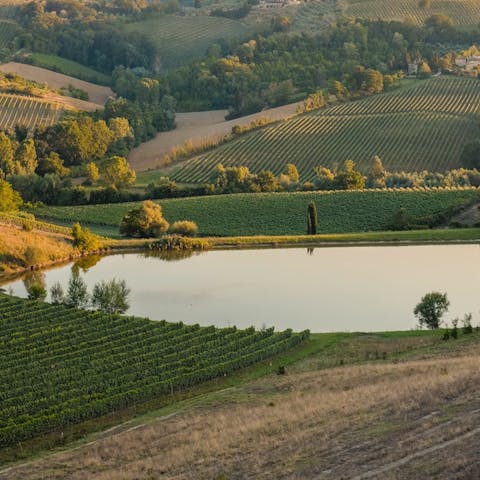 Access the Cassia road for day trips across Lazio