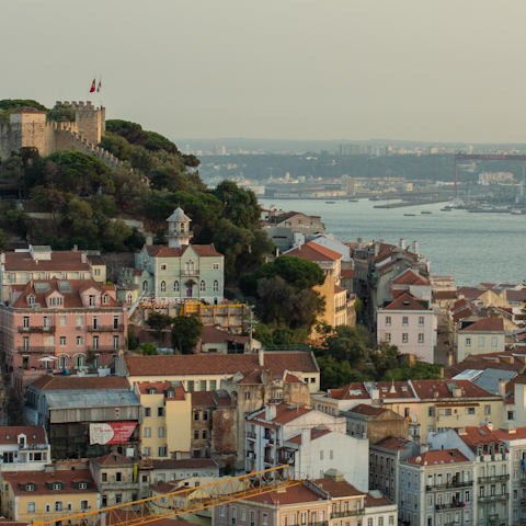 Experience the warmth and beauty of Lisbon from this home in the centre